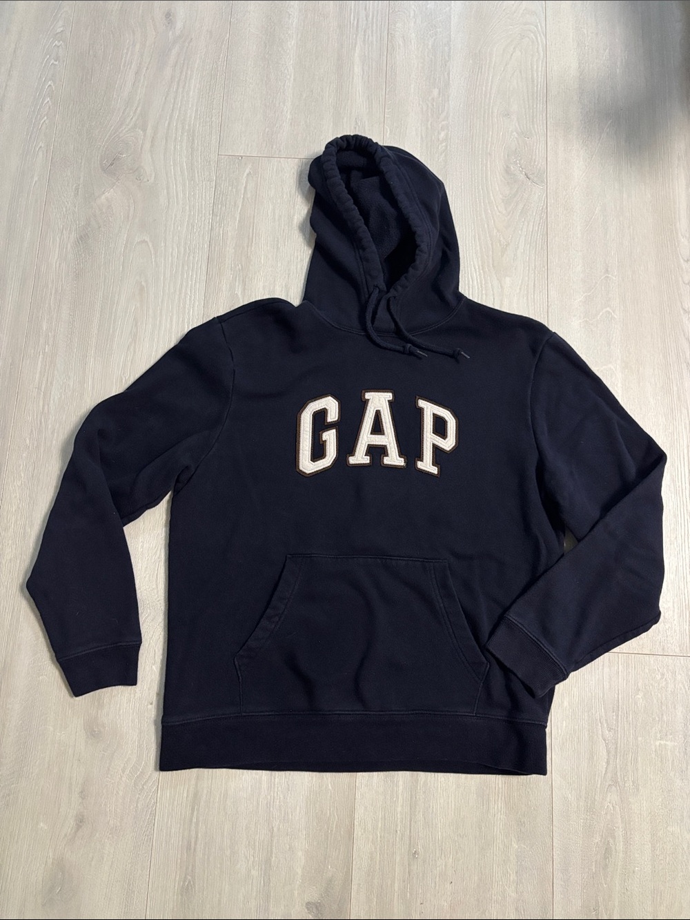🔥BUNDLESALE Ladies M GAP Navy Pullover Hoodie with White Logo Trim